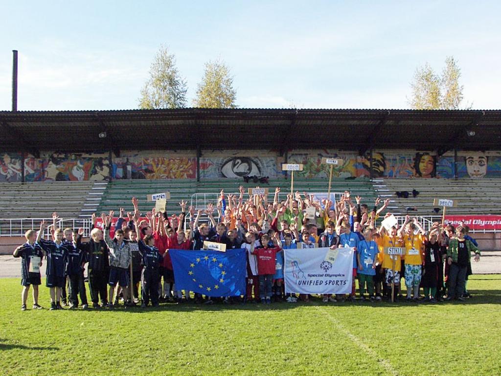 Visi Latvijas mēroga Unified (Apvienotā) futbola sacensību dalībnieki.
Autors: No personiskā albuma