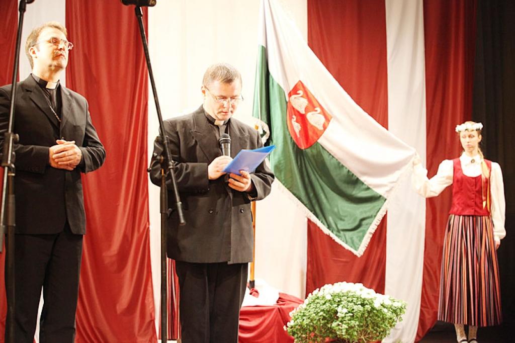 Šā gada 18.novembris vēsturē ieies kā Gulbenes novada karoga iesvētīšanas svētki. 
Autors: Gatis Bogdanovs 