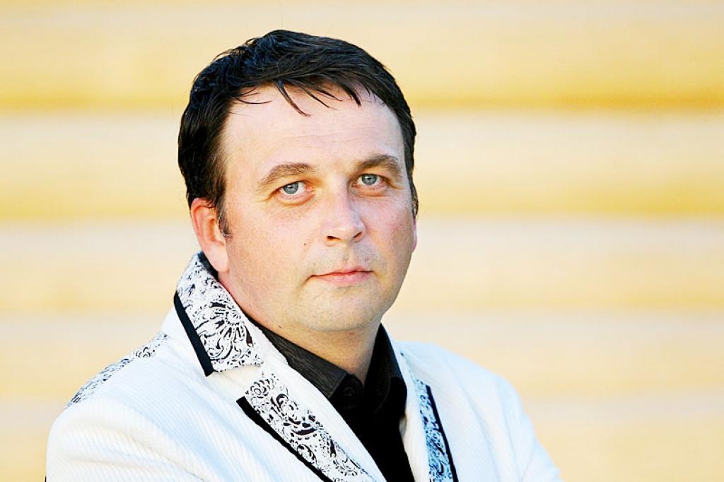 Autors: No personiskā albuma