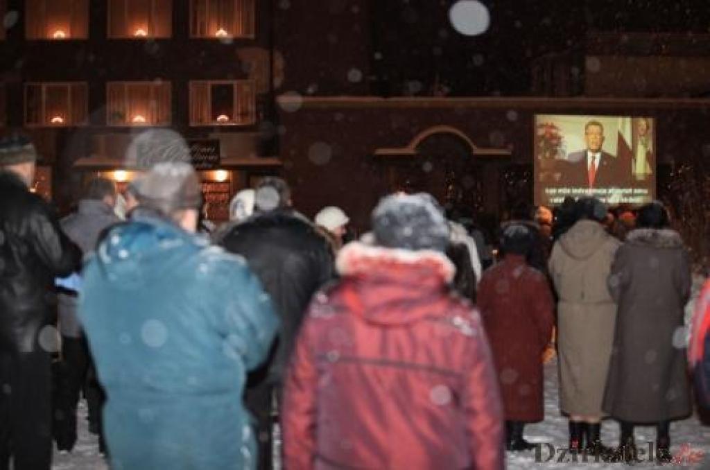 Gadumija pilsētas centrālajā skvērā 2009.gada izskaņā.
Autors: Tamāra Ulase