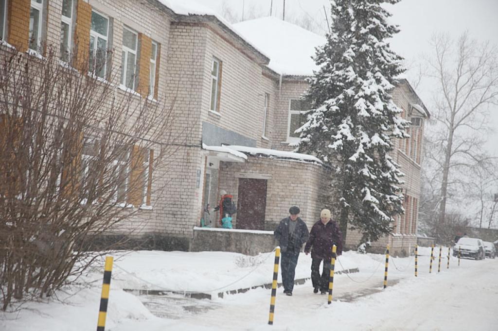 Lai arī izskanēja informācija par iespējamo Gulbenes un vēl citu astoņu slimnīcu pārprofilēšanu, tā ietaupot līdzekļus, Gulbenes slimnīcas galvenā ārste Mudīte Jaceviča uzsver, ka satraukumam nav pamata.
Autors: Gatis Bogdanovs 