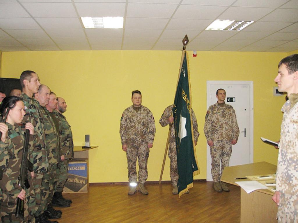 Pagājušās nedēļas nogalē jaunieši tika uzņemti Zemessardzes rindās, savukārt labākie zemessargi saņēma apbalvojumus.
Autors: Inita Savicka