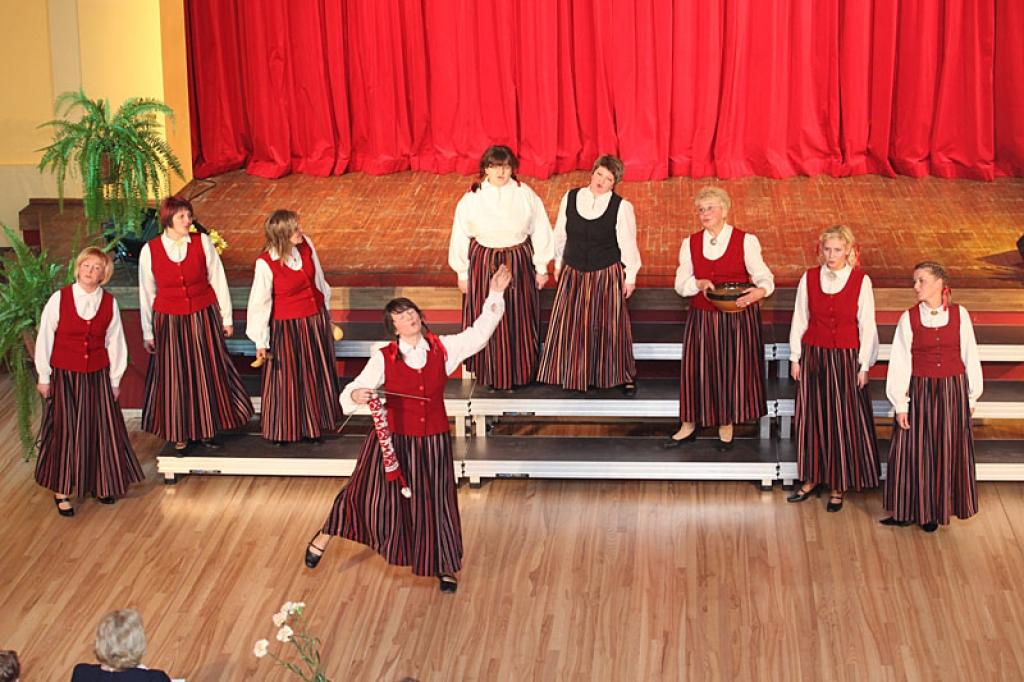 Stradu pagasta sieviešu vokālais ansamblis 