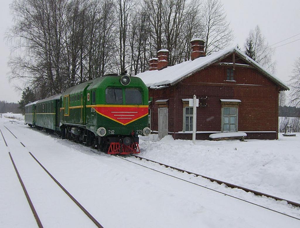 Gulbenes - Alūksnes bānītis, kas ir Baltijā vienīgais regulāri kursējošais šaursliežu dzelzceļš, līdz aukstumu viļņa aiziešanai savus pasažierus cienās ar karstu tēju.
Autors: No SIA „Gulbenes – Alūksnes bānītis” arhīva