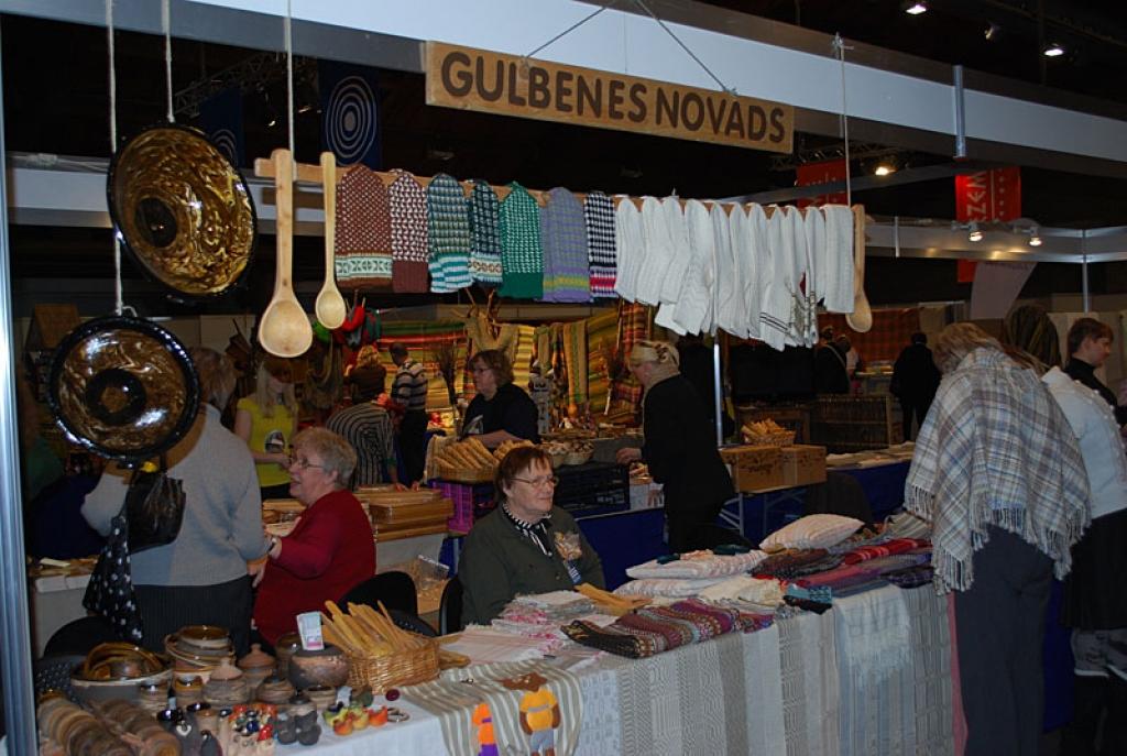 Autors: No personiskā albuma