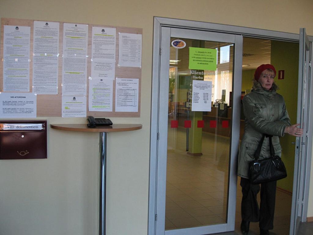 Visus neskaidros jautājumus par deklarācijas iesniegšanu un aizpildīšanu laipni paskaidros VID Gulbenes nodaļas darbinieces.
Autors: Pārsla Konrāde