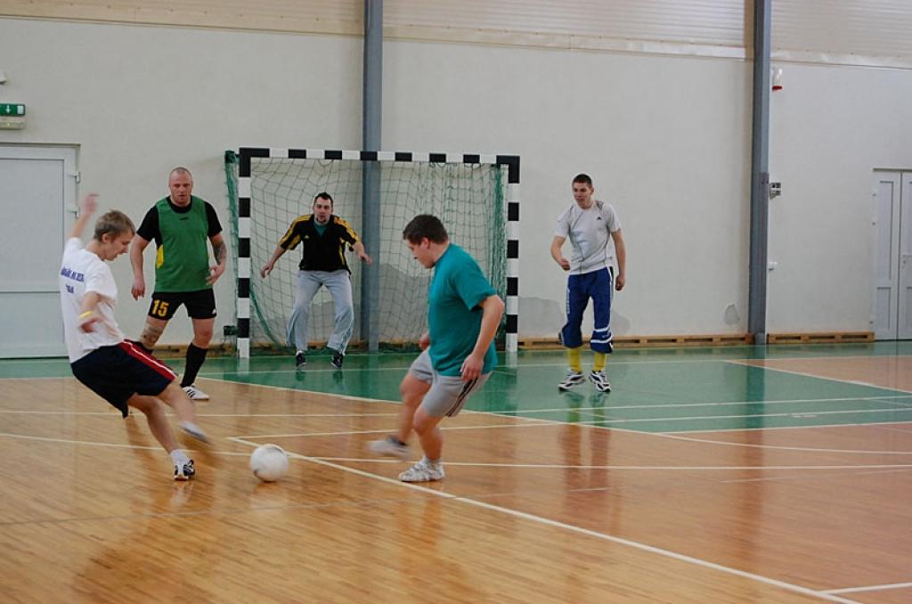 Spēles starp lizumniešiem un tirzmaliešiem.
Autors: No personiskā albuma