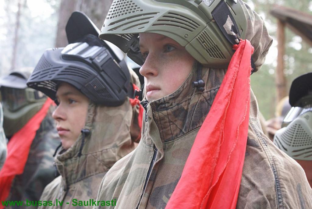 Autors: No personiskā albuma