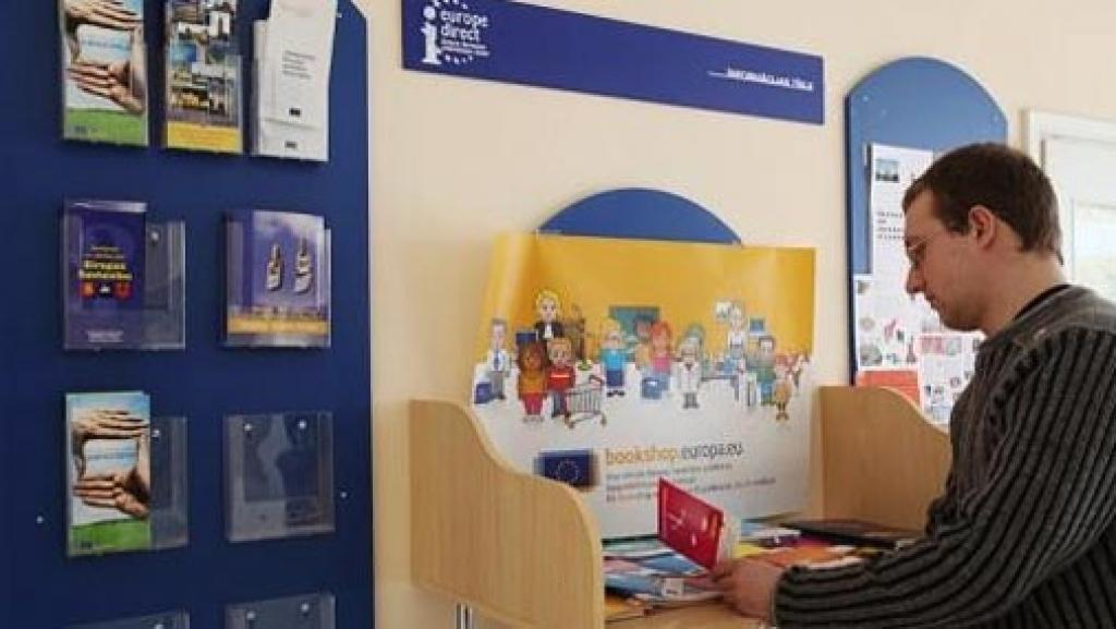 Autors: No interneta.