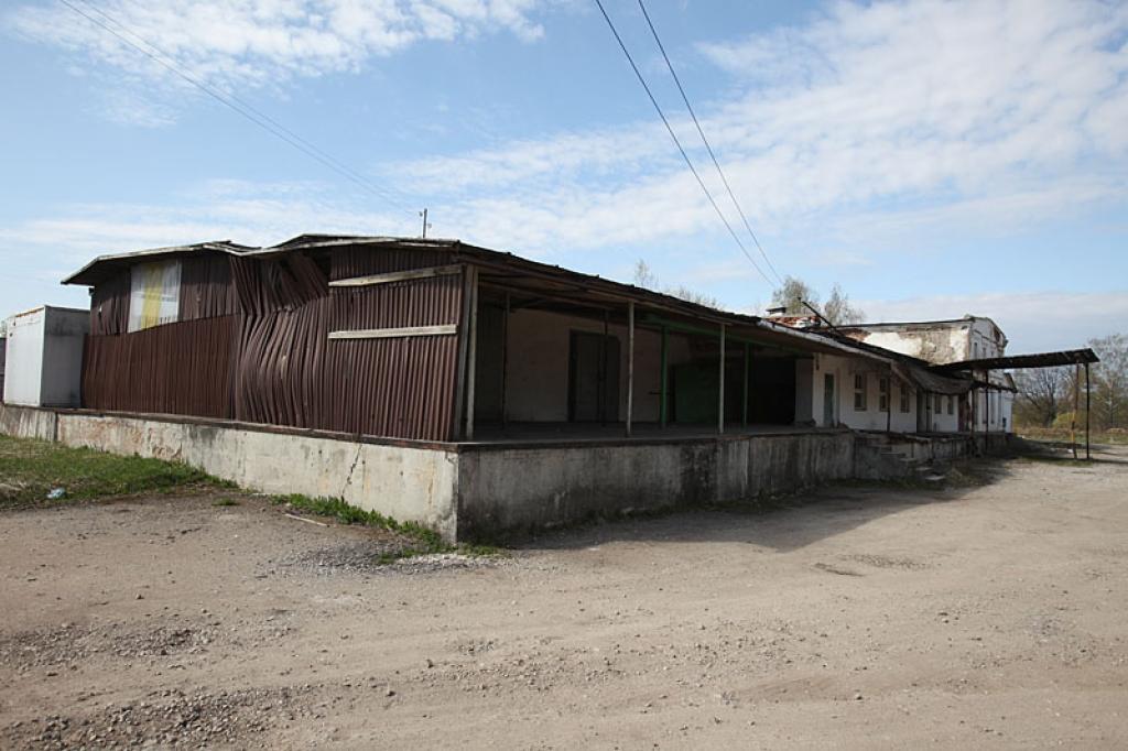 Gulbenes novada būvvaldē aprīlī pieņēma būvniecības pieteikumu par ēku nojaukšanu bijušās saldētavas teritorijā.
Autors: Gatis Bogdanovs