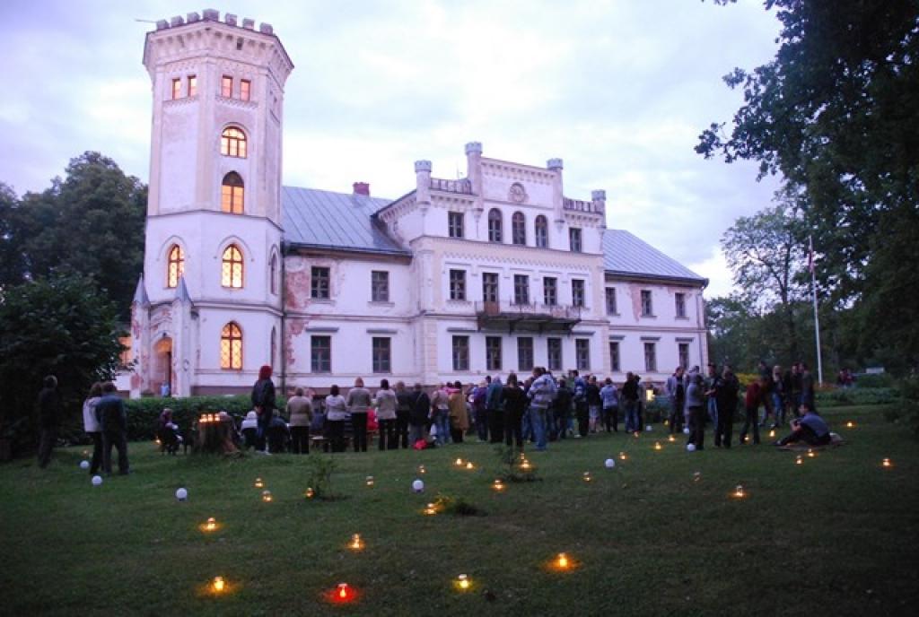 Aluksniesiem.lv raksta attēla aizvietotājs