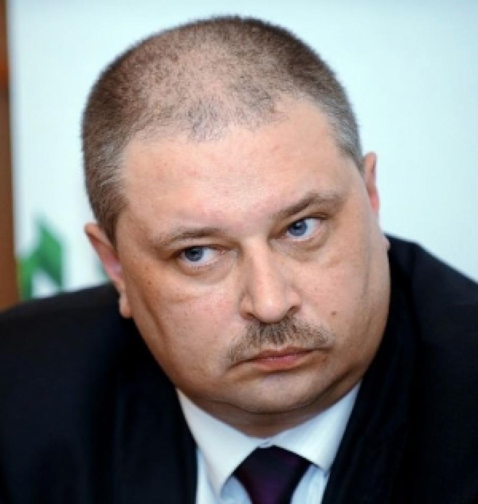 Autors: No interneta