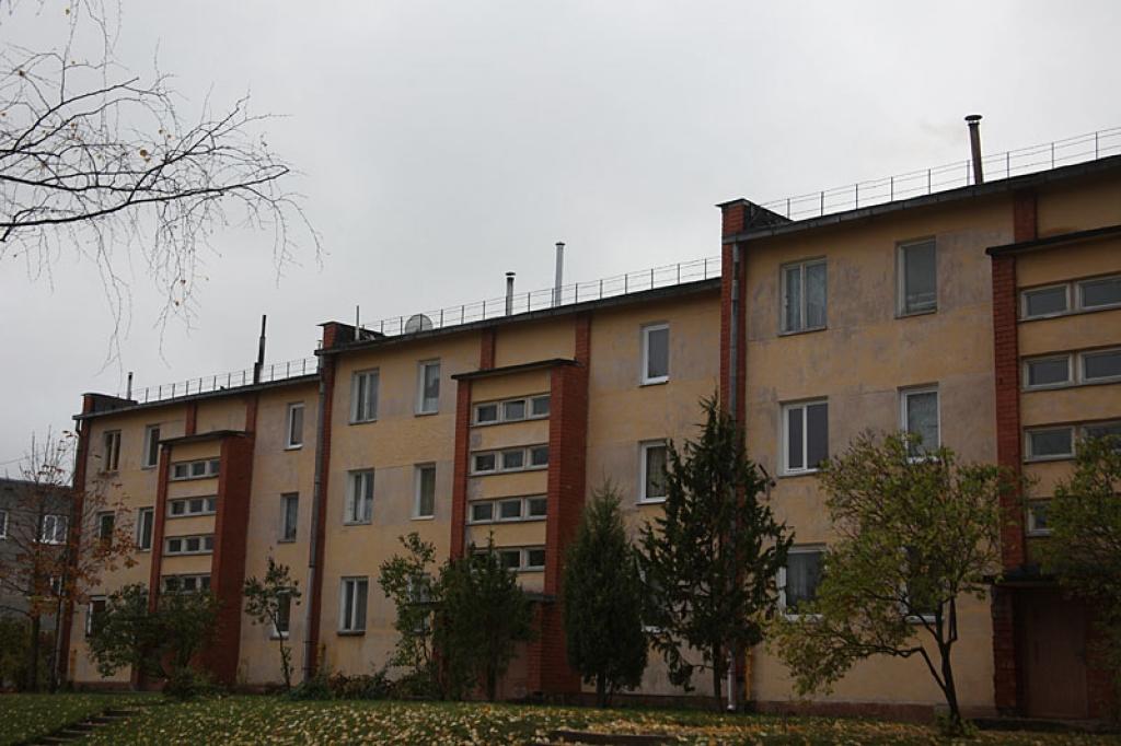 Šķieneros pašdarinātas un pielāgotas apkures izmantošana ir sena un nopietna problēma. Kam tā jārisina – iedzīvotājiem vai pašvaldībai?
Autors: Gatis Bogdanovs