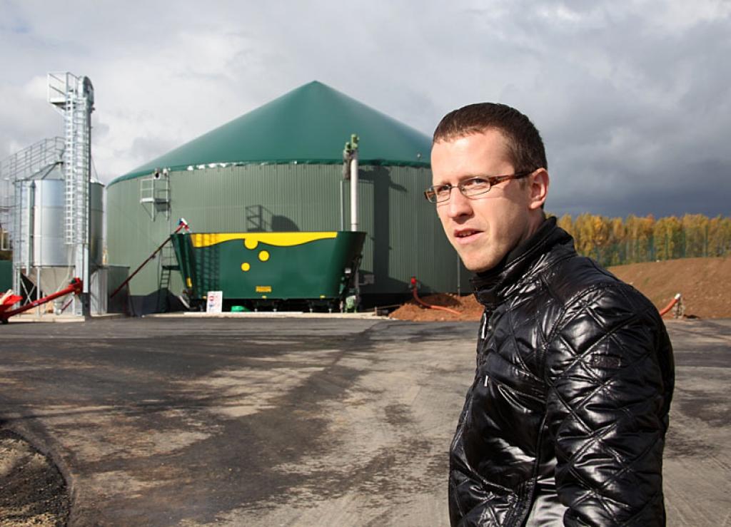 Rīdzinieks Gatis Vītols cer, ka drīzumā Litenē darbu sāks jaunā koģenerācijas stacija, kurā ražošanas process noritēs nepārtraukti.
Autors: Gatis Bogdanovs