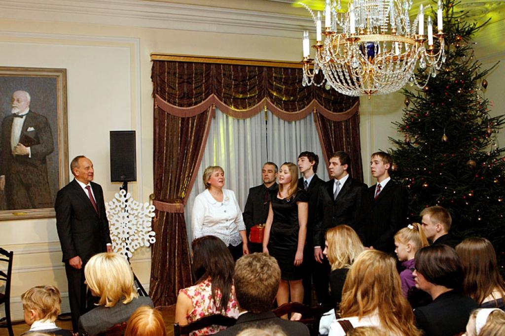 Autors: No personiskā albuma,