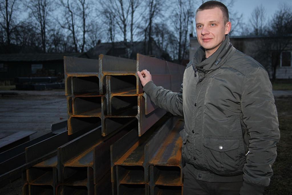 “Apmēram 90 līdz 95 procenti saražotās produkcijas ir domāta Eiropas tirgum un tikai 5 līdz 10 procenti paliek tepat, Latvijā,” stāsta Gatis Kordulis. 
Autors: Gatis Bogdanovs