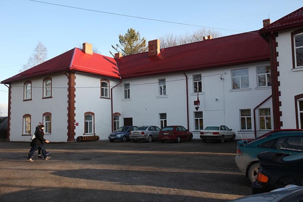 Gulbīša vidusskola ir lepna, jo skolu reitingā lauku vidusskolu grupā ir augstajā 6.vietā.
Autors: Gatis Bogdanovs