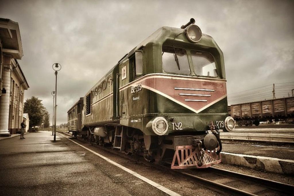 Autors: No biedrības 