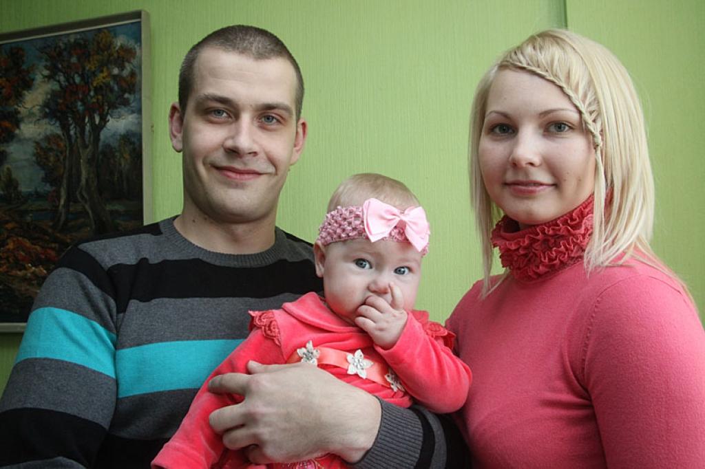 Artūrs ir gulbenietis, savukārt Liene ir jēkabpiliete. 