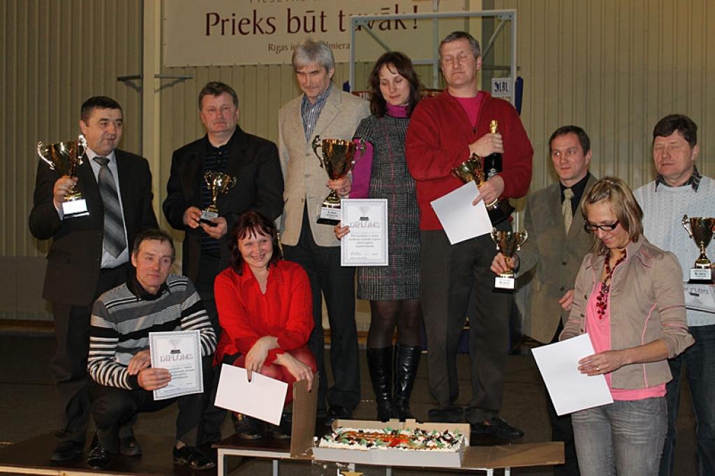 Par 2012.gada Gulbenes novada ziemas sporta spēļu uzvarētājiem arī šogad kļuva Gulbenes pilsētas komanda (organizatore Gerda Sirmā), kas trīs sporta veidos bija 1.vietā.
Autors: Ziedonis Lazdiņš