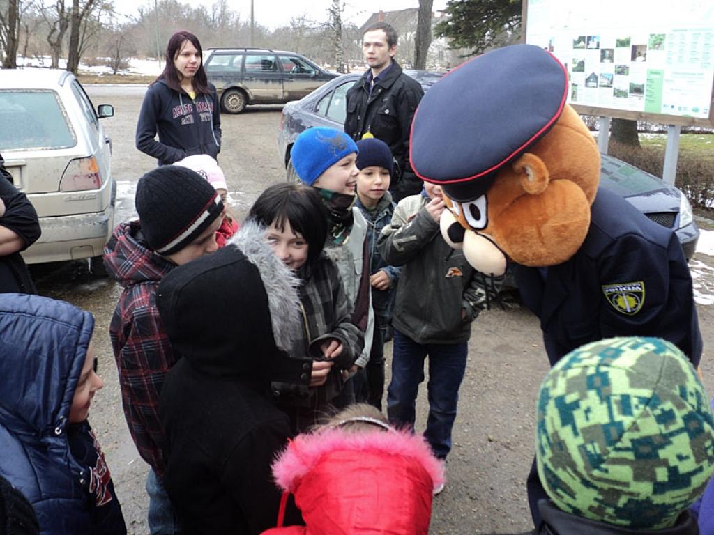 Autors: No personiskā albuma.