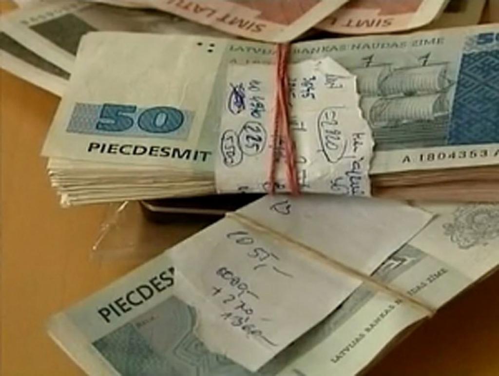 Autors: No interneta.