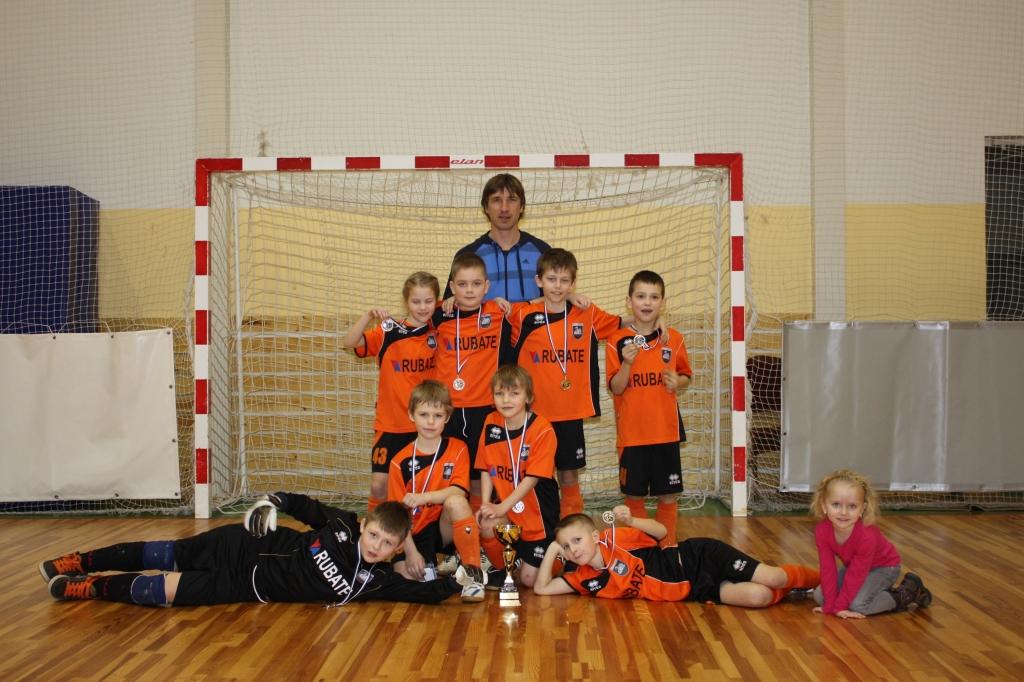 Gulbenes BJSS komanda trenera Igora Korabļova vadībā var lepoties ar sudraba godalgām.
Autors: no privātā arhīva