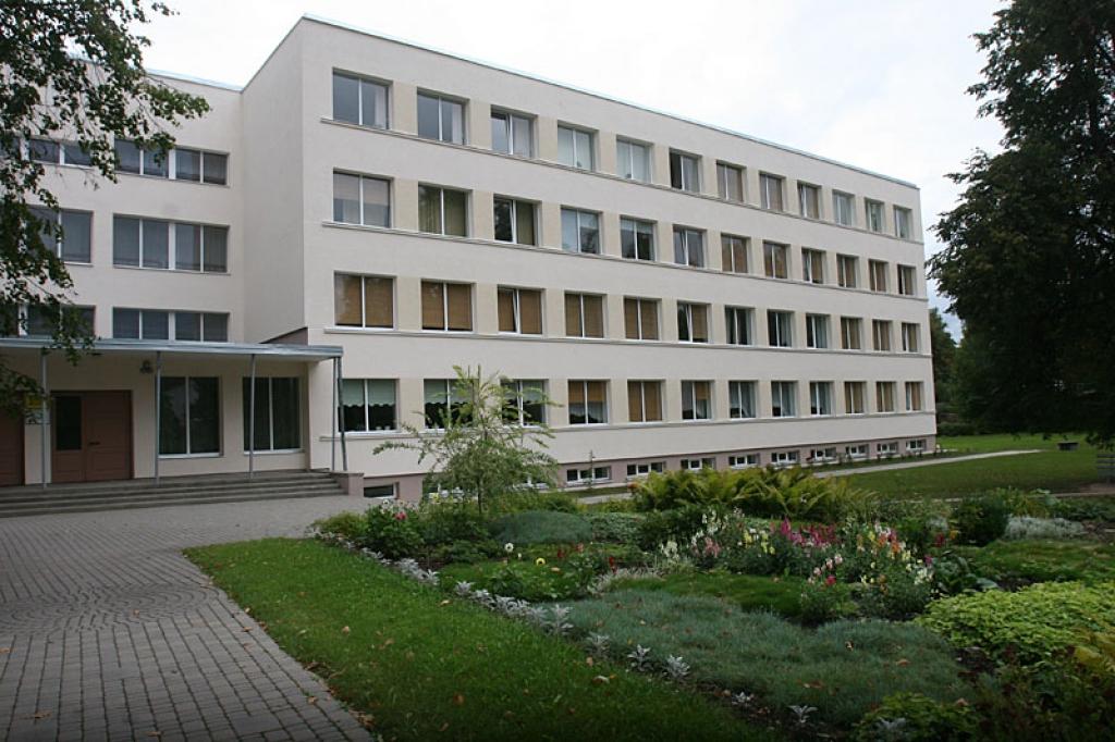 Gulbenes 2.vidusskola.
Autors: Gatis Bogdanovs (no arhīva)