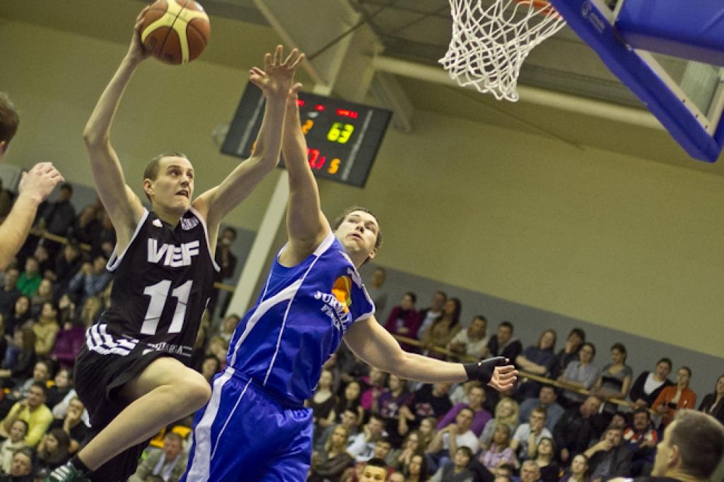 Autors: Mikus Kļaviņš, VEF Rīga