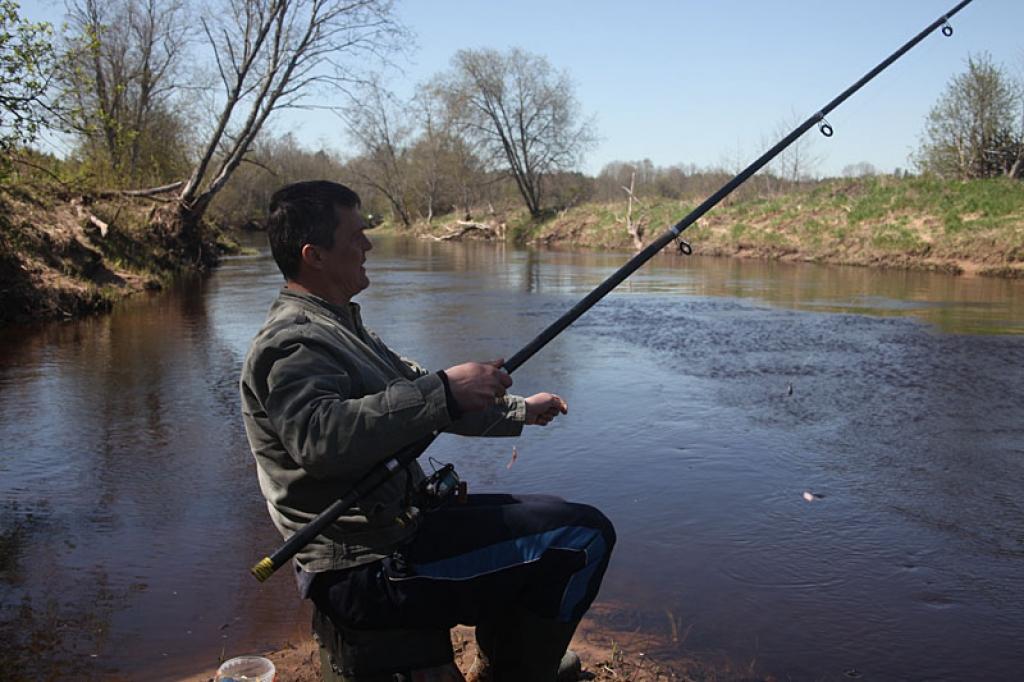 Otrs lielākais loms - 2,720 kilogrami - bija Indulim Lapkašam no Lejasciema pagasta pārvaldes komandas.
Autors: Gatis Bogdanovs 