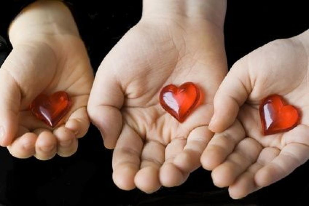 Autors: no interneta