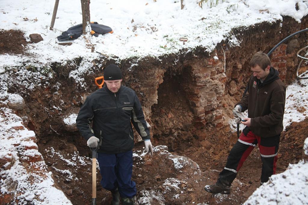 Autors: Pārsla Konrāde