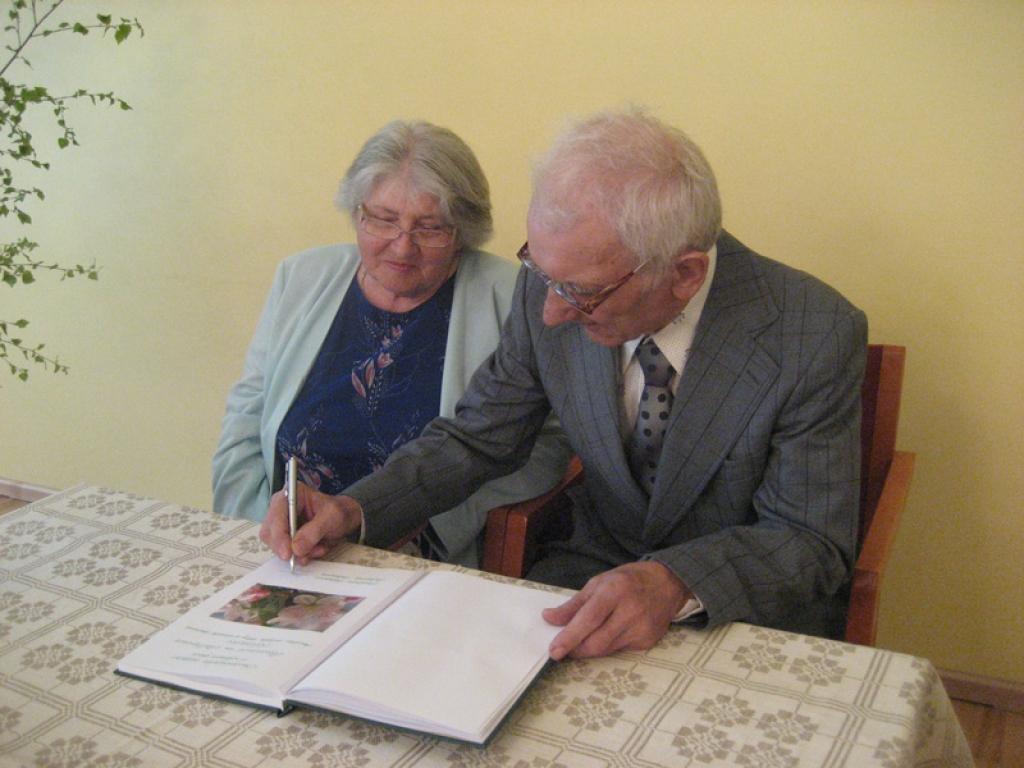 Autors: Diāna Odumiņa