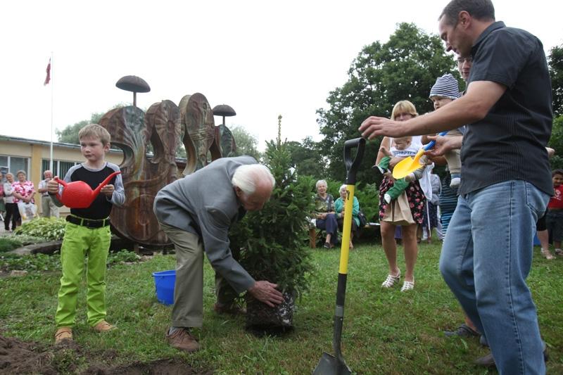Aluksniesiem.lv raksta attēla aizvietotājs