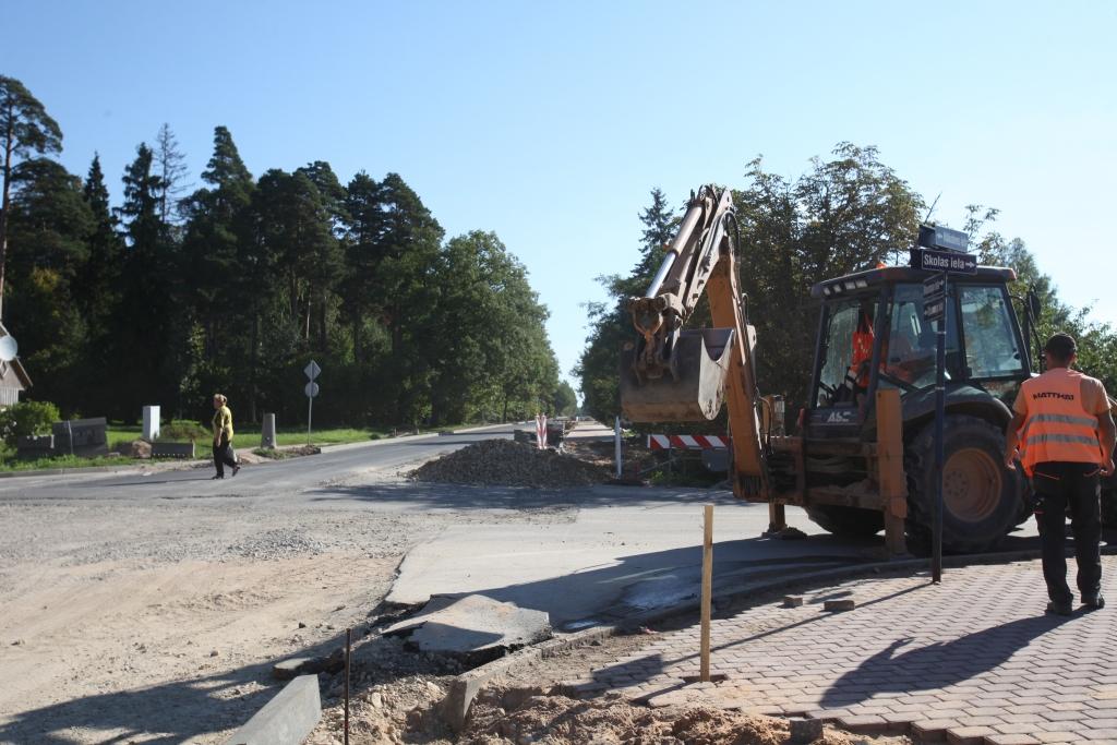 Uzzinām pirmie! “Dzirksteles” portāla lietotājs forumā pačukstēja par defektiem, kas Gulbenē atklājušies Blaumaņa ielas rekonstrukcijas laikā veiktajā TV inspekcijā, kad vēl novada domē neko nezināja.  
Autors: Evita Brokāne
