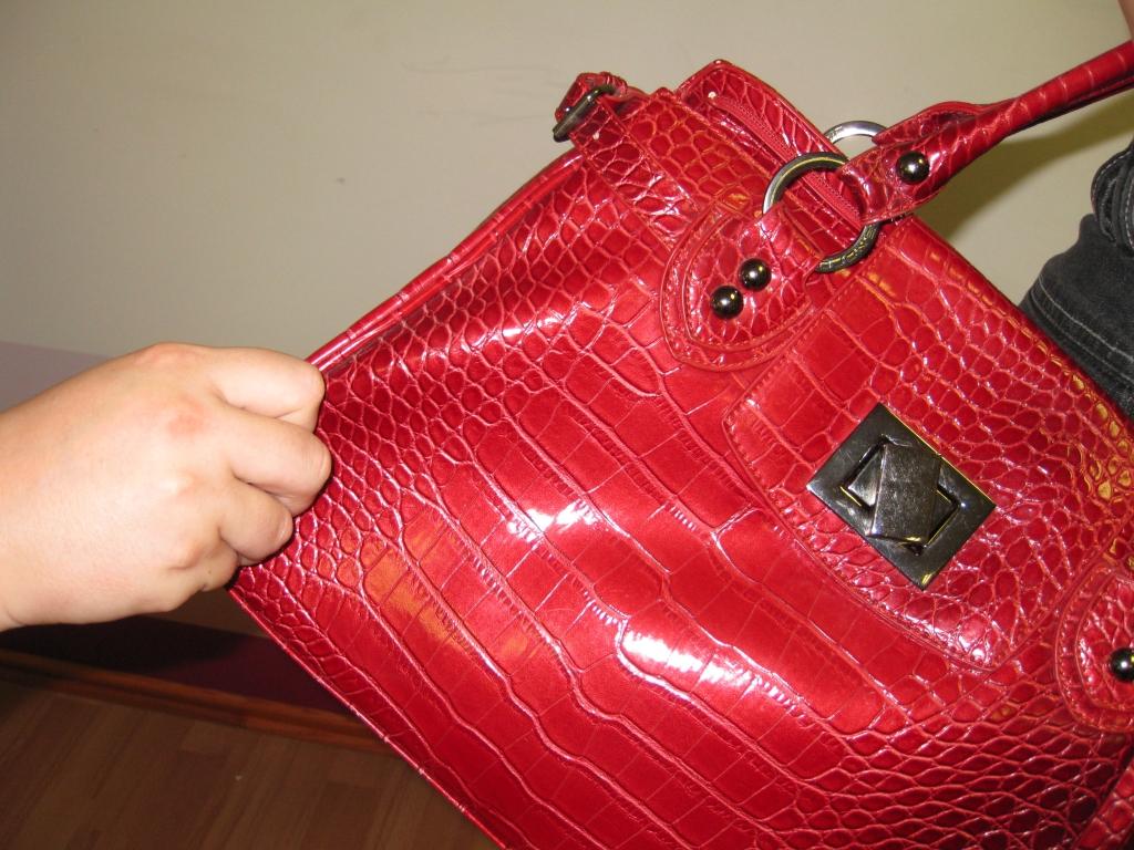 Autors: Pārsla Konrāde