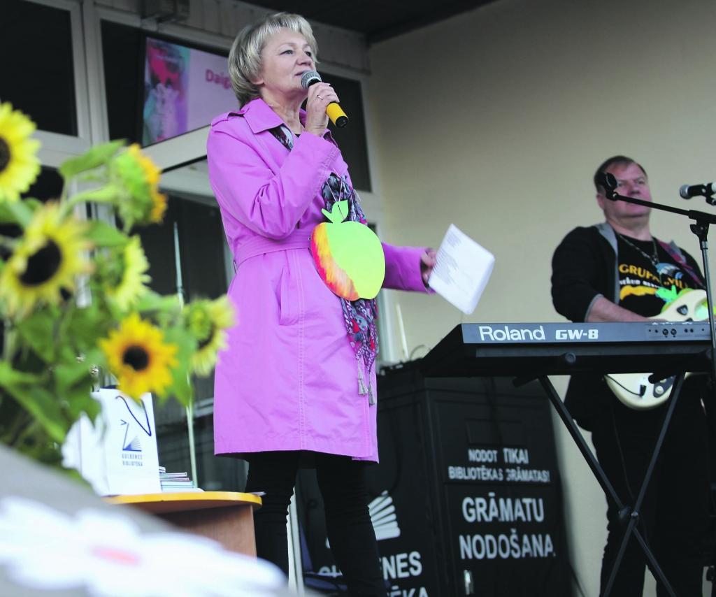 Lejasciemiete Irisa Puidze dzejā atklāj savas iekšējās sajūtas. Lai viņu iepazītu, ir jālasa Irisas dzeja. 
Autors: Gatis Bogdanovs