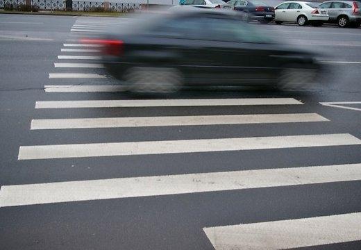 Autors: No interneta