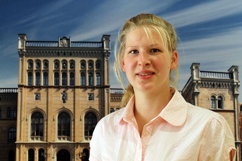 Lizuma vidusskolas absolvente, Latvijas Universitātes Fonda stipendiāte Madara Krevica.
Autors: Publicitātes foto.