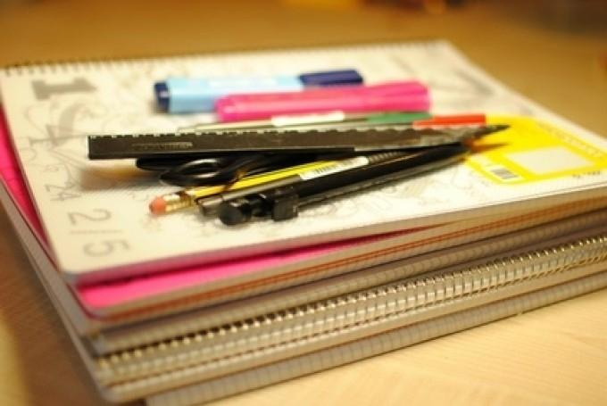 Autors: No interneta