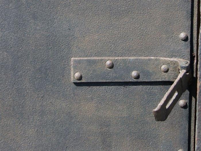 Autors: No interneta