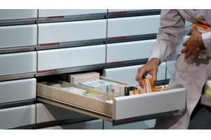 Autors: No interneta