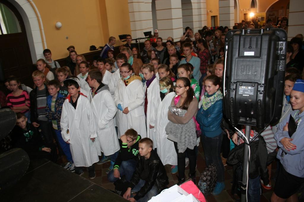 Karjeras nedēļas noslēgumā visi tika aicināti uz Gulbenes dzelzceļa staciju, kur notika pasākums “Mans perons noskaidrots”. Ierodoties uz pasākumu, dalībniekiem bija jāpiedomā pie apģērba, tam bija jābūt saistītam ar profesijām. 
Autors: Evita Brokāne