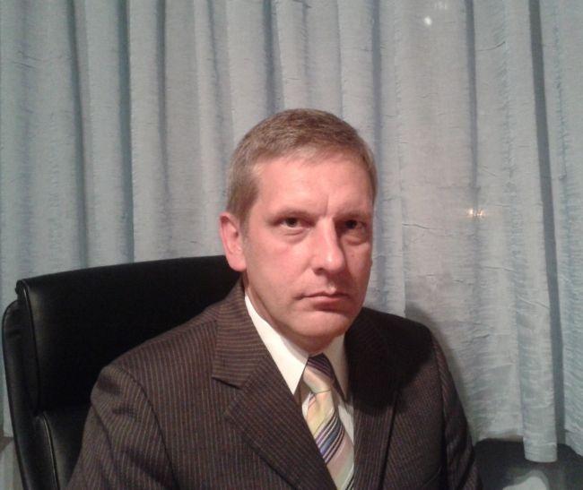 Autors: No interneta