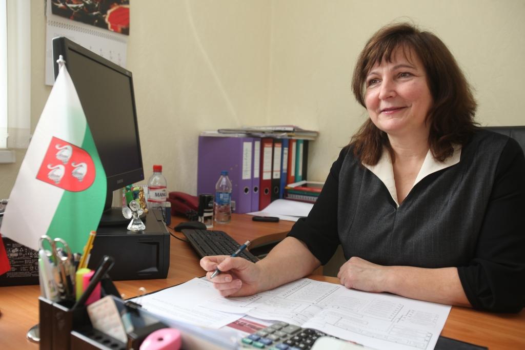 Galda darbs ir veikts, tagad jālemj deputātiem. Gulbenes novada domes izpilddirektore Sarmīte Krišāne prezentējusi jauno redzējumu, kā pēc iespējas labāk varētu administrēt novadu.    
Autors: Gatis Bogdanovs 