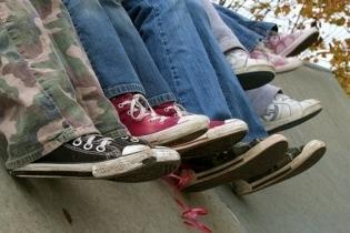 Autors: No interneta