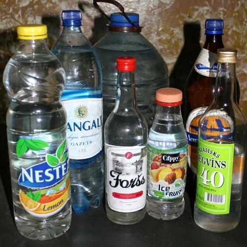 Autors: No interneta