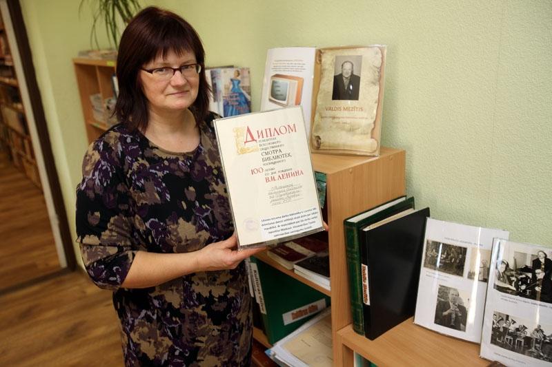 Bibliotēkā rodams plašs novadpētniecības materiālu fonds, kas stāsta par Litenes un pašas bibliotēkas vēsturi, arheoloģiju, izciliem novadniekiem, sporta un kultūras aktivitātēm.
Autors: Gatis Bogdanovs