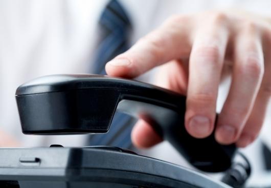 Autors: No interneta