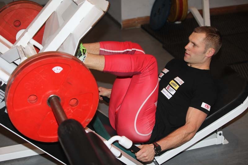 Mūsu novada distanču slēpotājs Jānis Paipals turpina startēt dažādās sacensībās, jo šobrīd notiek cīņa par ceļazīmi uz Olimpiskajām spēlēm. 
Autors: Gatis Bogdanovs